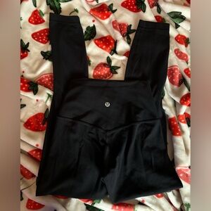 Lululemon black aligns size 2